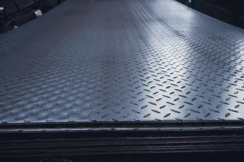 Лист рифленый 8х1500х6000 чечевица